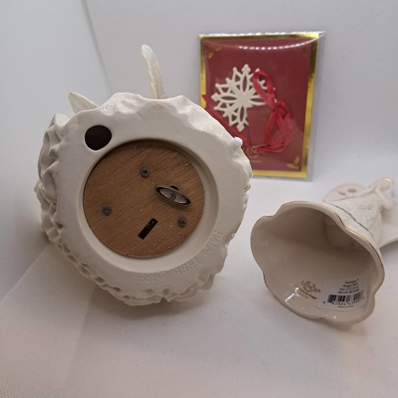 NIB- 8-inch Dillards Musical Angel & Lenox Angel Bell -24K Gold & Porcelain - Picture 4 of 8